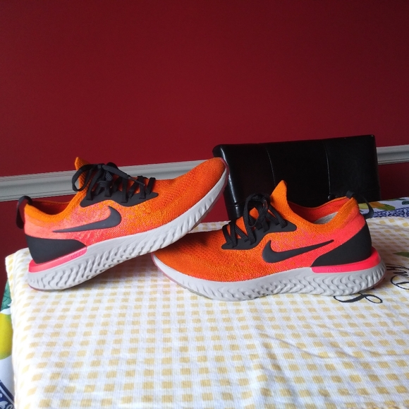 nike epic react 85